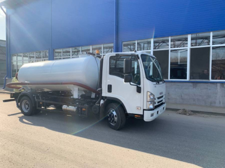 Вакуумный ISUZU NQR90 - 5 куб.м.
