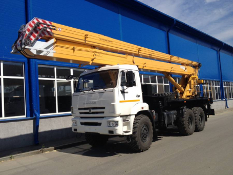 Автовышка (АГП) Камаз 43118 коленчатый (28 метров)