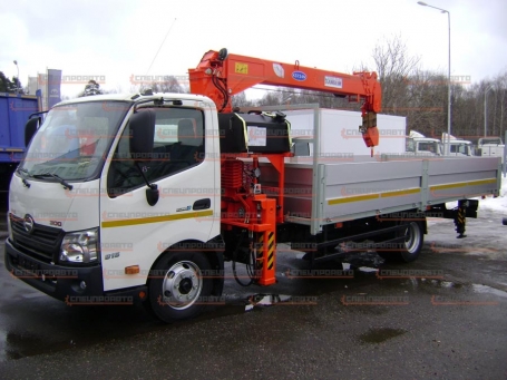 Hino 300 с краном-манипулятором КМУ Kanglim 734
