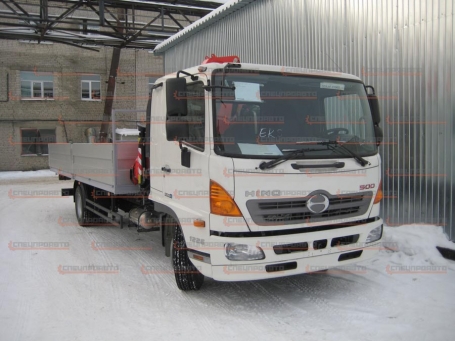 Hino 500 1226 с краном-манипулятором КМУ Fassi 80