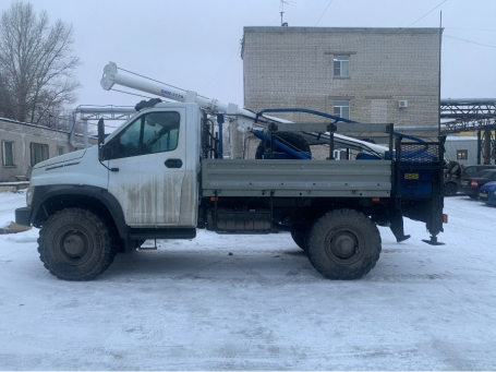 Бурильно-крановая машина на ГАЗ-С41A23 Садко