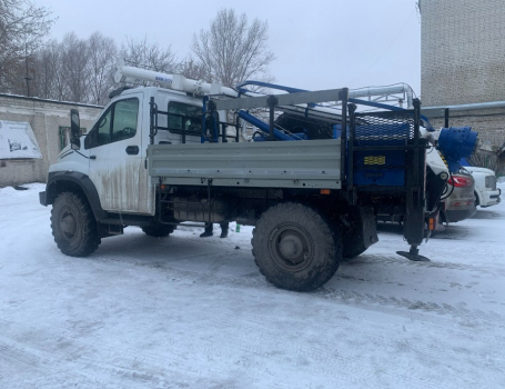 Бурильно-крановая машина на ГАЗ-С41A23 Садко