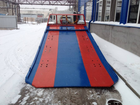 Эвакуатор Isuzu 75 со сдвижной платформой