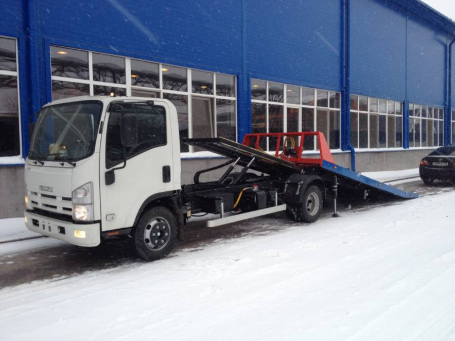 Эвакуатор Isuzu 75 со сдвижной платформой