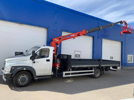 ГАЗ-С41RB3 NEXT с краном-манипулятором SKYWAY 512