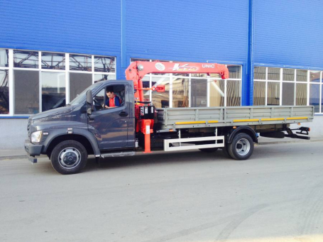 Газон Некст с краном-манипулятором КМУ Unic 370