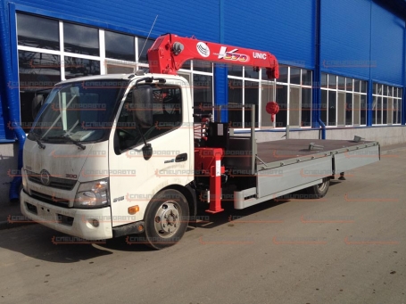 Hino 300 с краном-манипулятором КМУ Unic 370