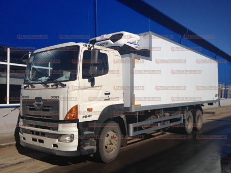 Фургон рефрижератор Hino 700